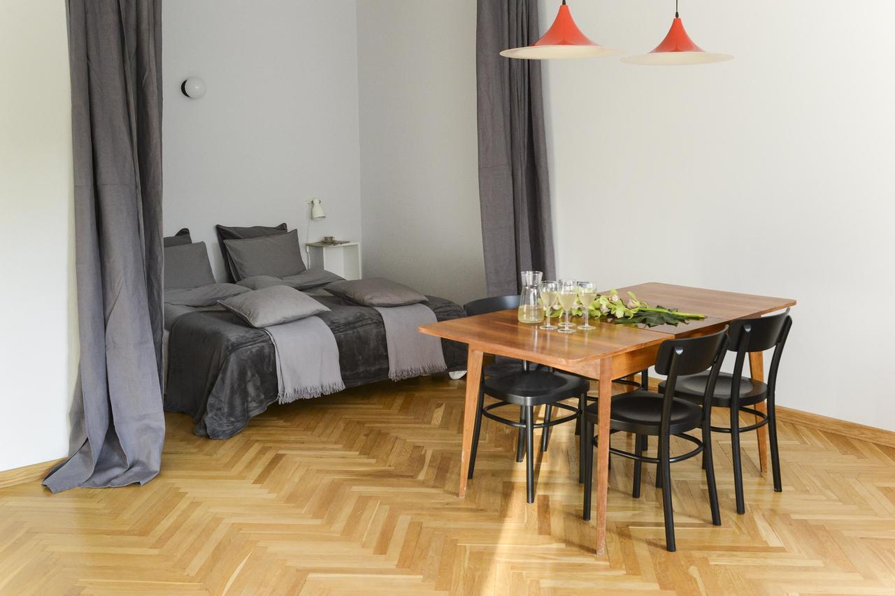 Designers Apartment In The Old Town Varsovie Extérieur photo